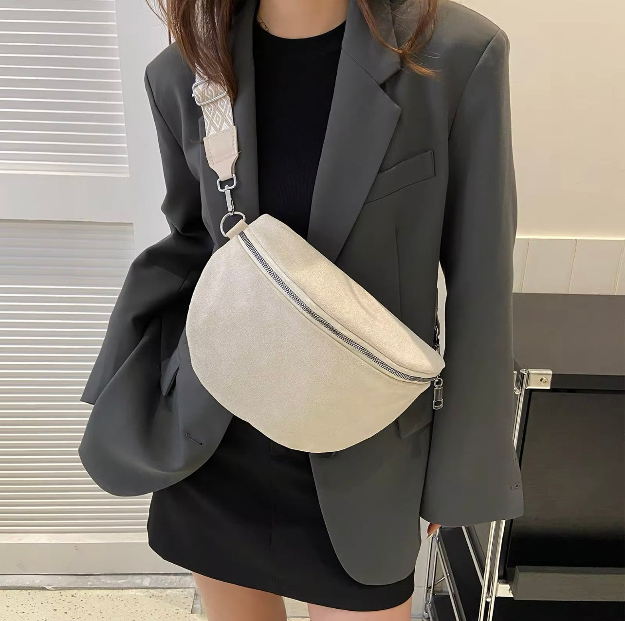 Karo - Chest Bag